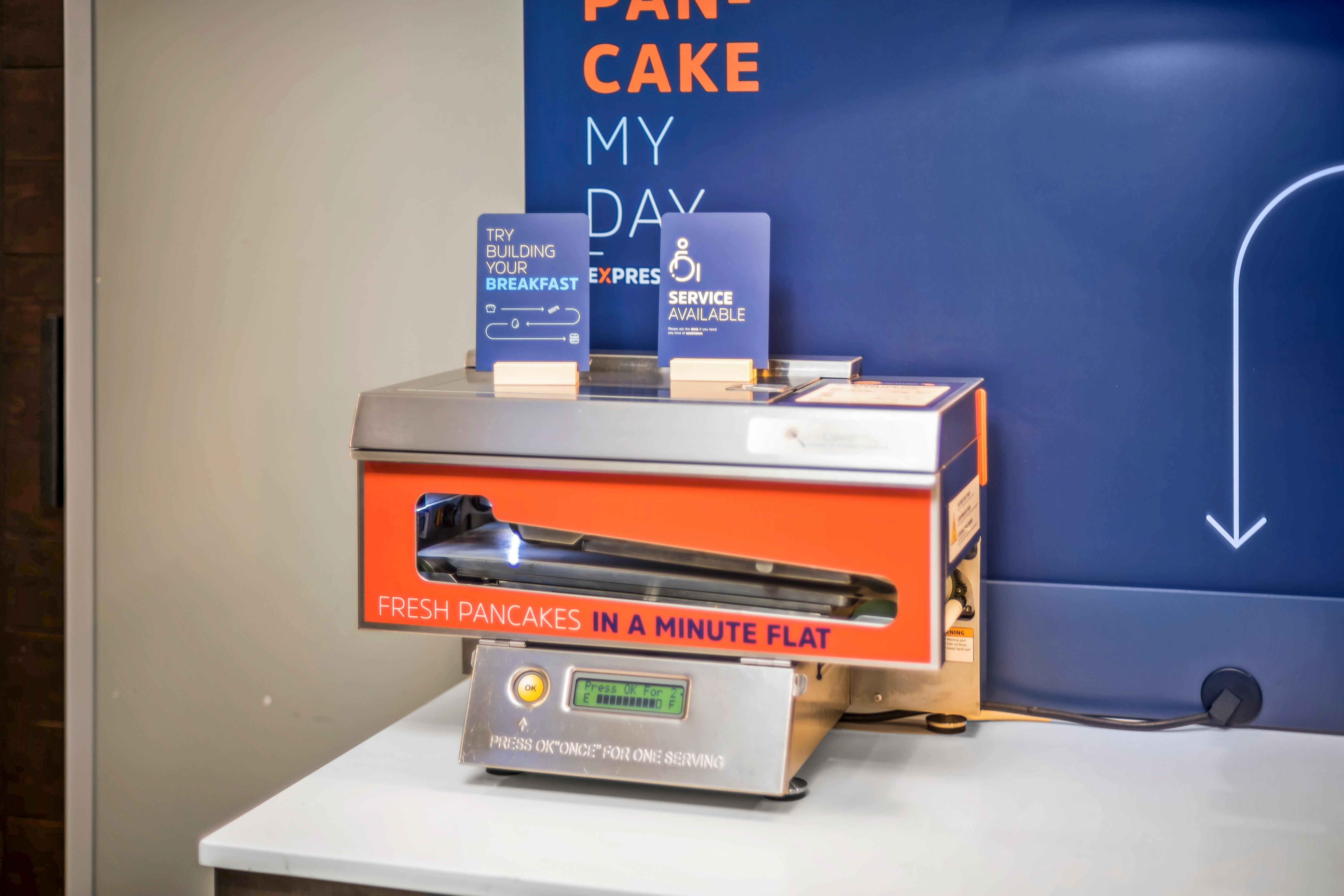 Holiday Inn Express Chicago Northwest-Vernon Hills By Ihg Ngoại thất bức ảnh