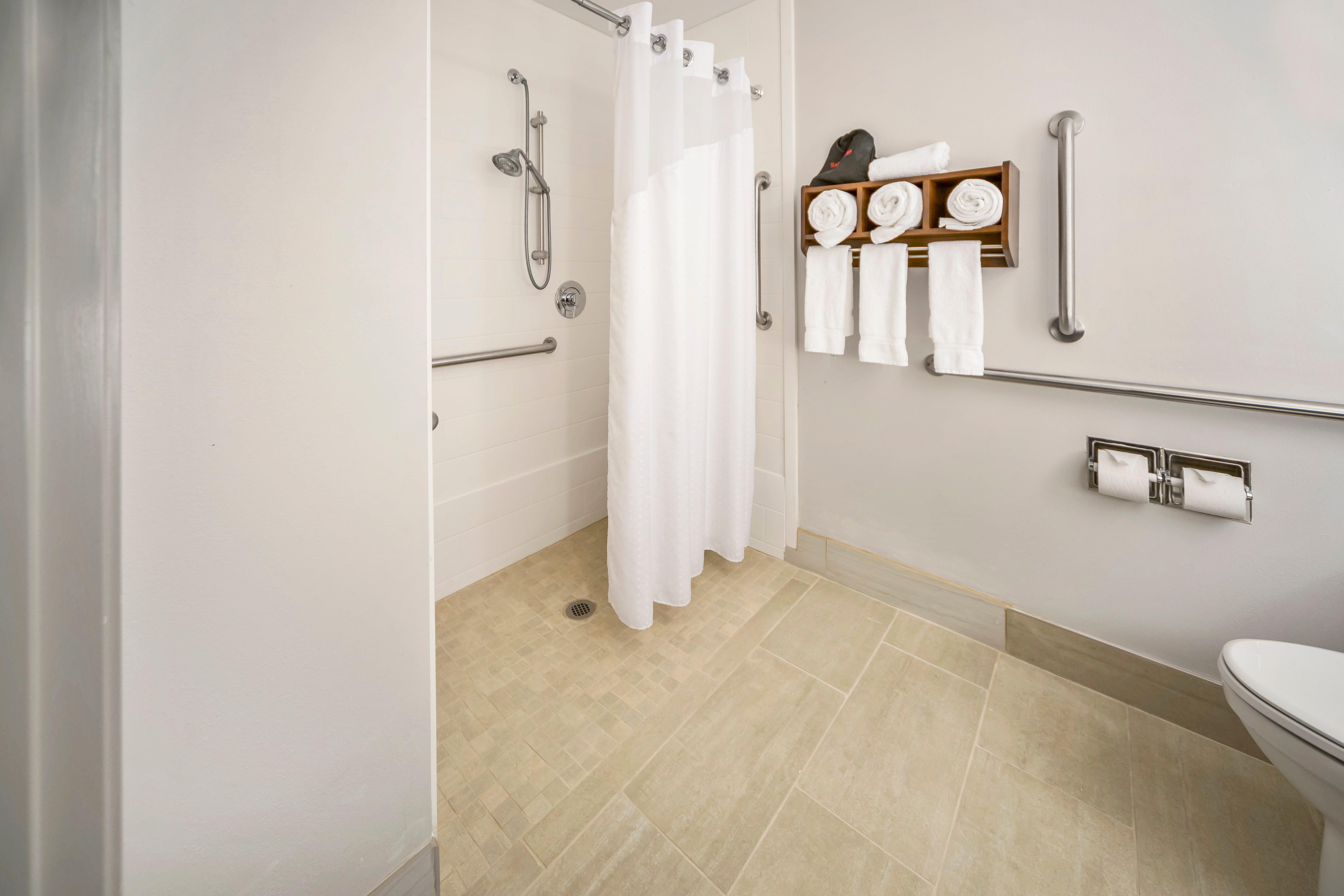 Holiday Inn Express Chicago Northwest-Vernon Hills By Ihg Ngoại thất bức ảnh